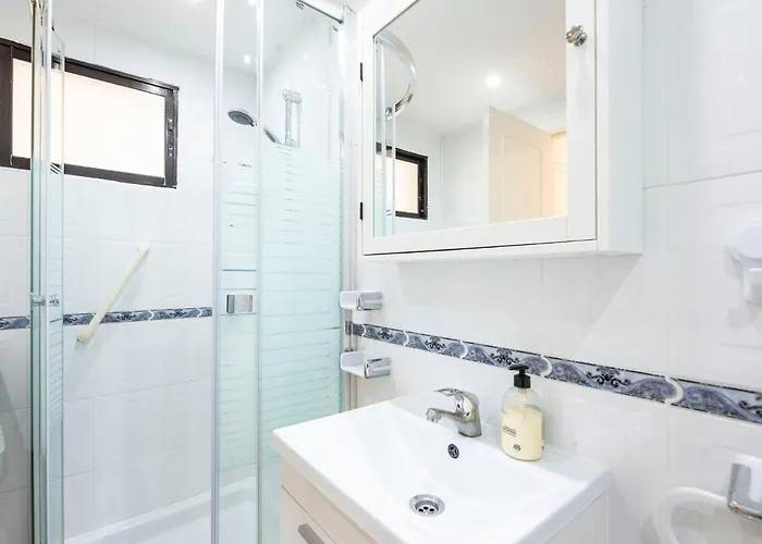 Apartment Aurora By Interhome